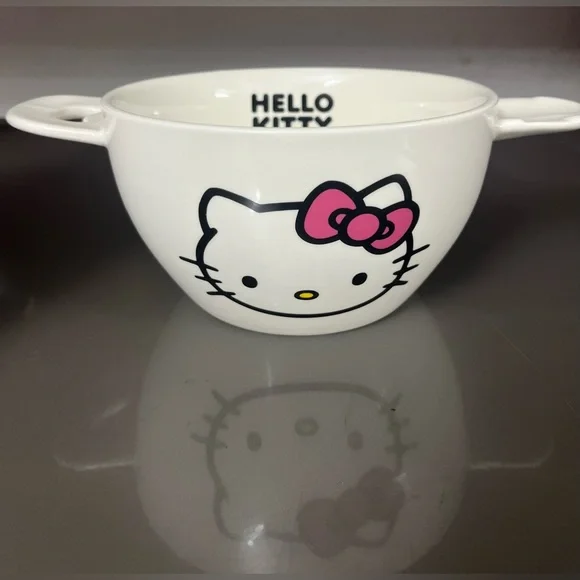 Hello Kitty Enjoy The Little Things Ramen Bowl With Spoon & Chopsticks brand new - Picture 3 of 11